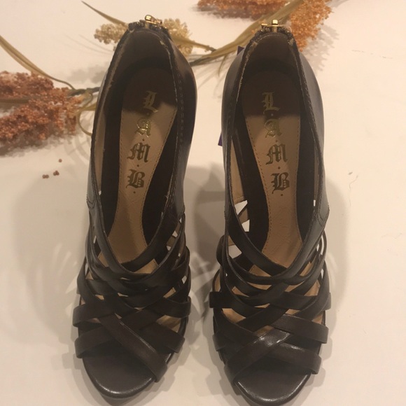 L.A.M.B brown patent leather strappy sandals heels - Picture 5 of 8